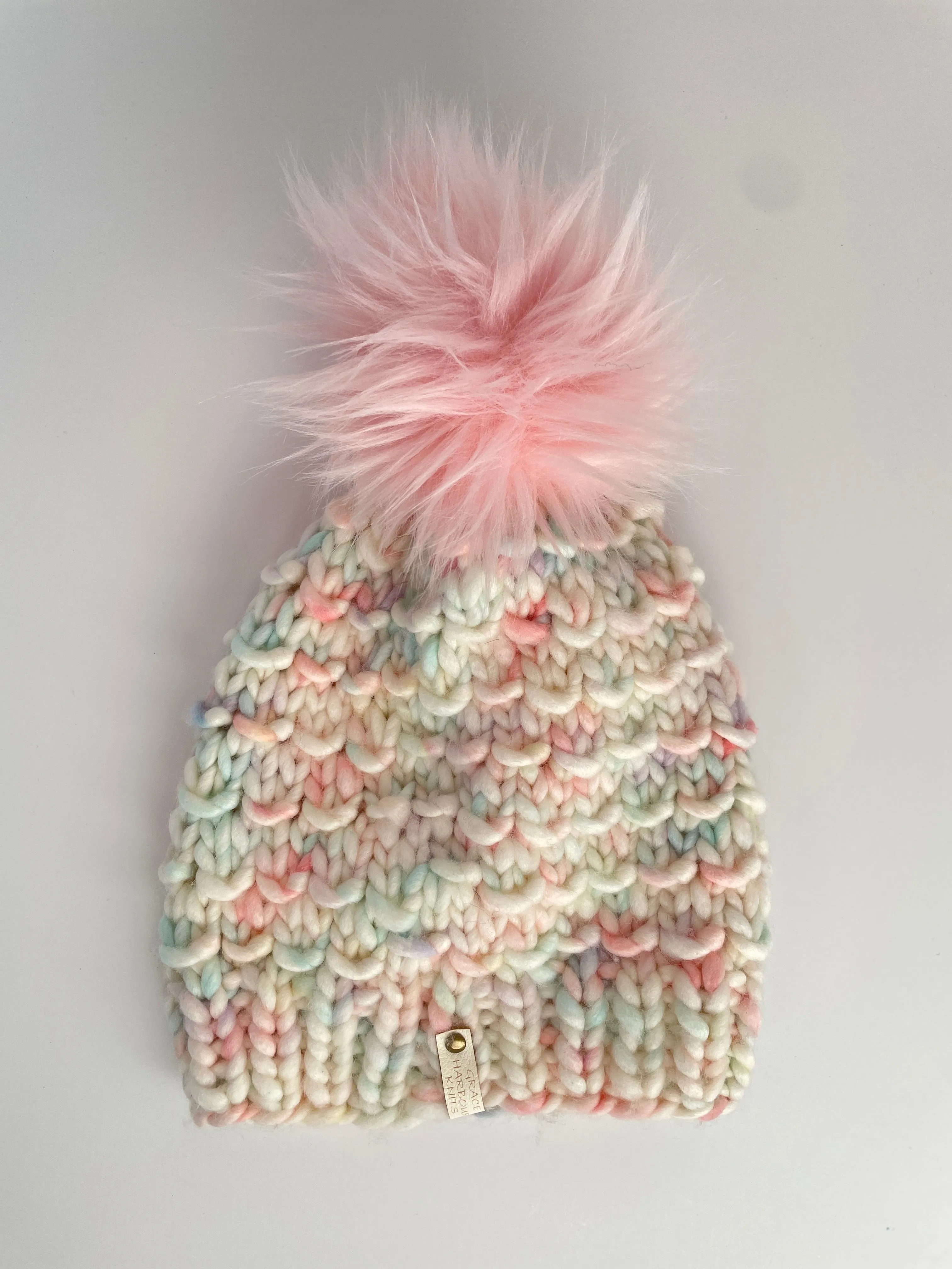 Bamboo Beanie in MARSHMALLOW/Pink Pom