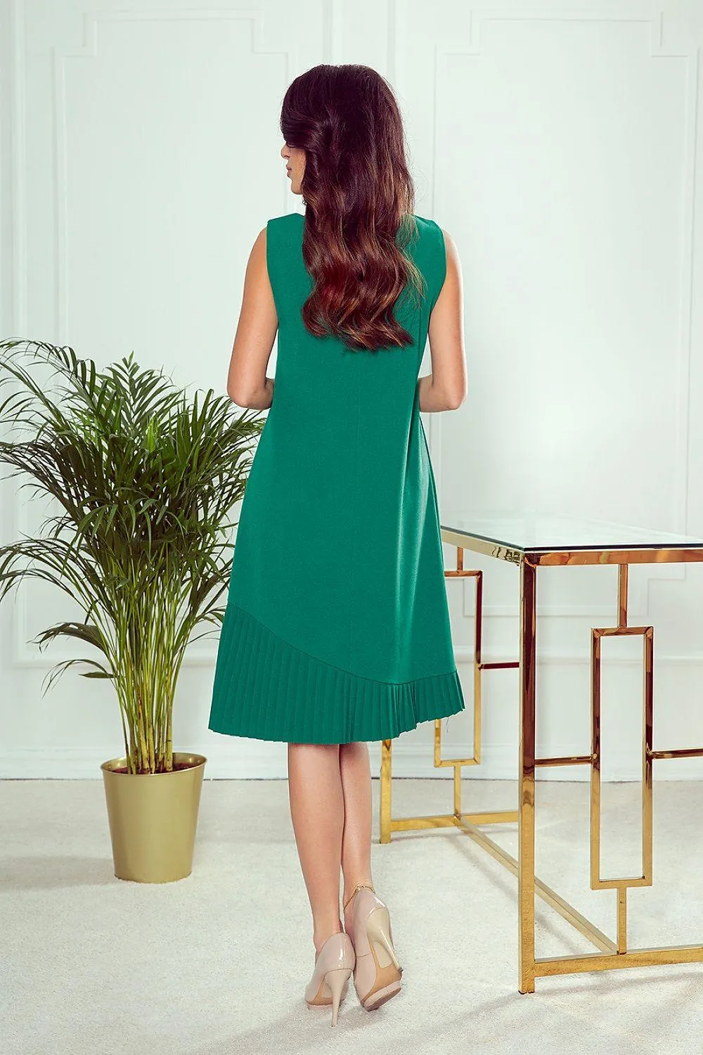 Chic Asymmetrical Green Trapeze Dress by Numoco