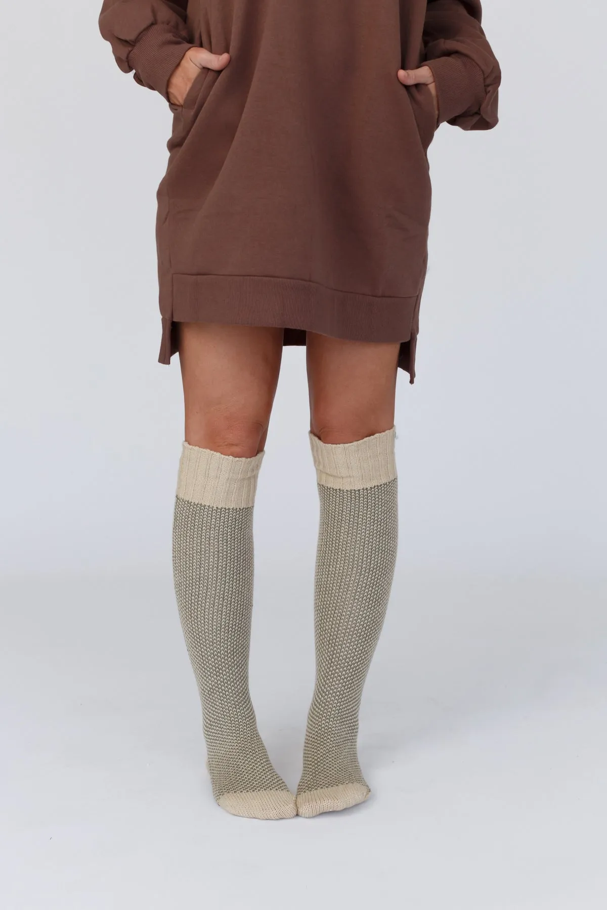 Cozy Cabin Lounge Socks - Oatmeal