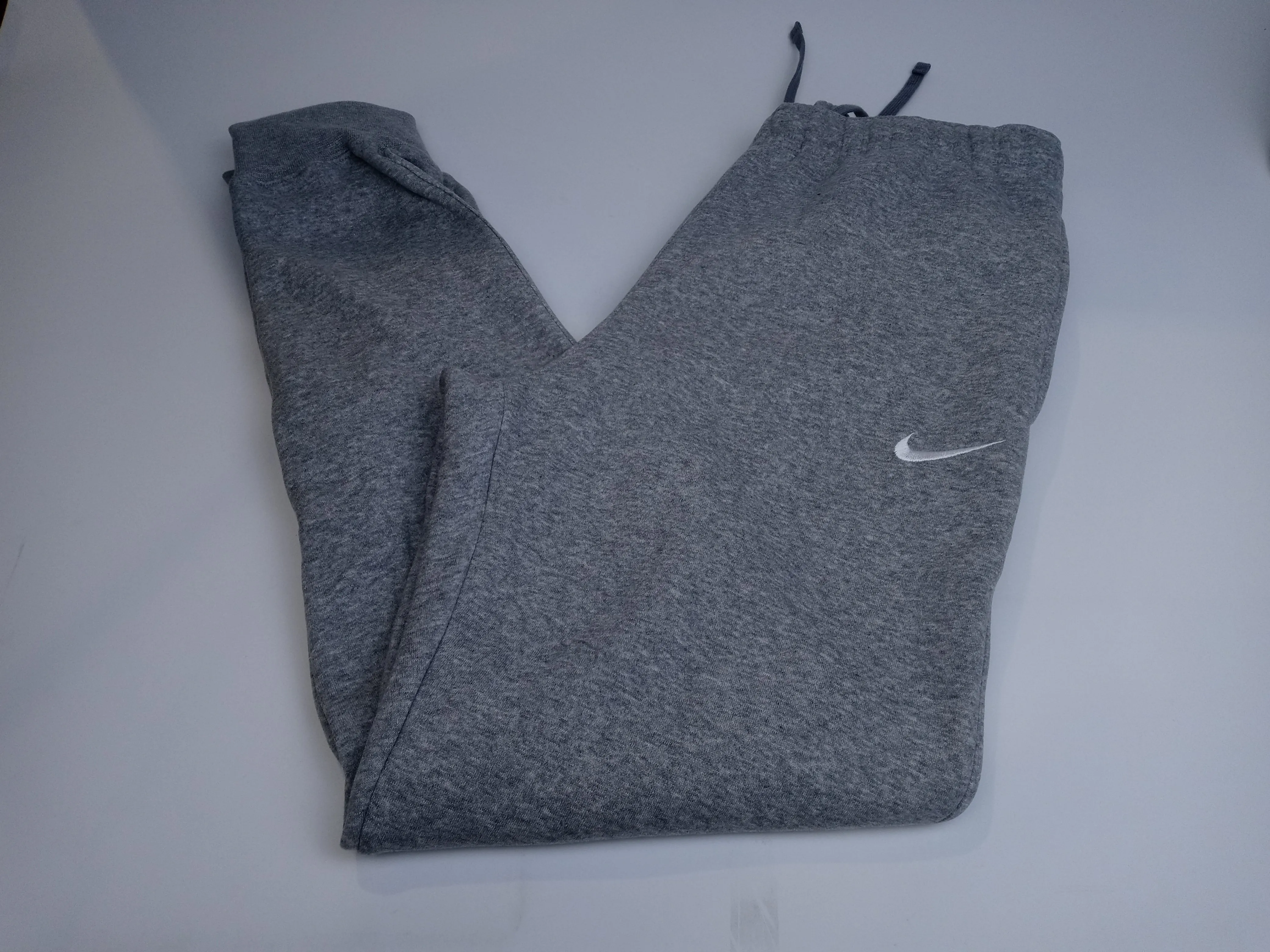 Nike Club Men's Training Joggers Dark Grey Small Pants