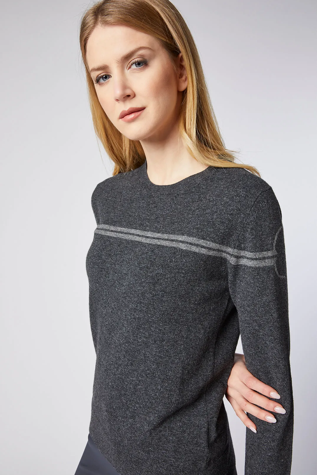 Prantach Women's Crewneck Sweater