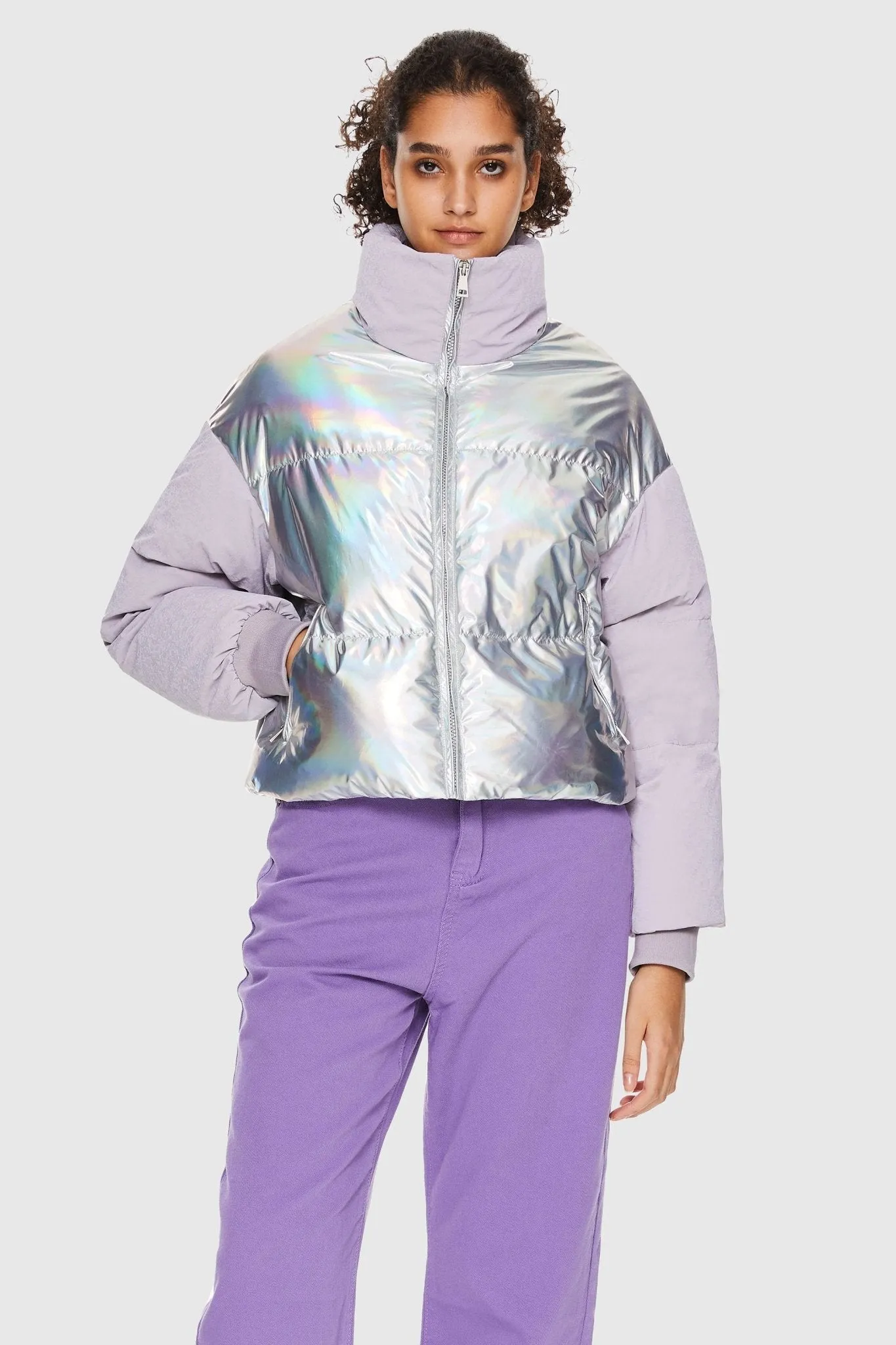 Puff-O Colorlay Chrome Cropped Puffer