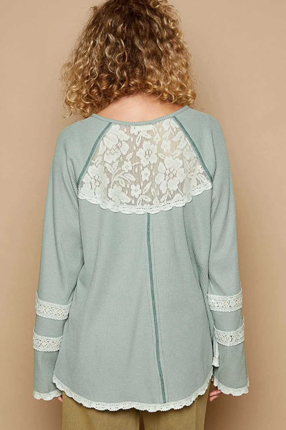 Round Neck Long Sleeve Lace Trim Thermal Top